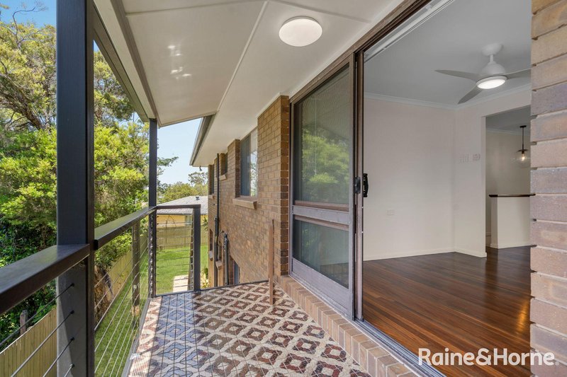 Photo - 19 Boyanda Drive, Kallangur QLD 4503 - Image 4