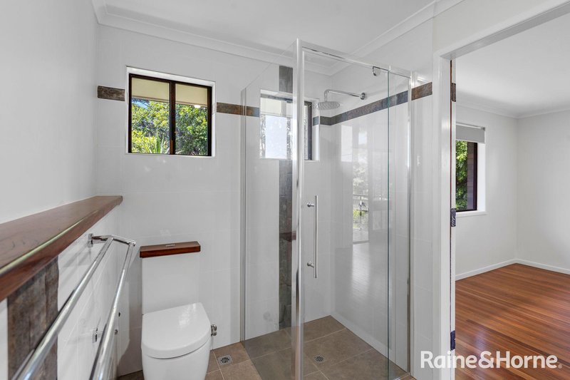 Photo - 19 Boyanda Drive, Kallangur QLD 4503 - Image 11