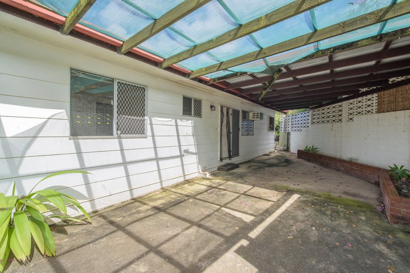 Photo - 19 Boyne Crescent, West Gladstone QLD 4680 - Image 12