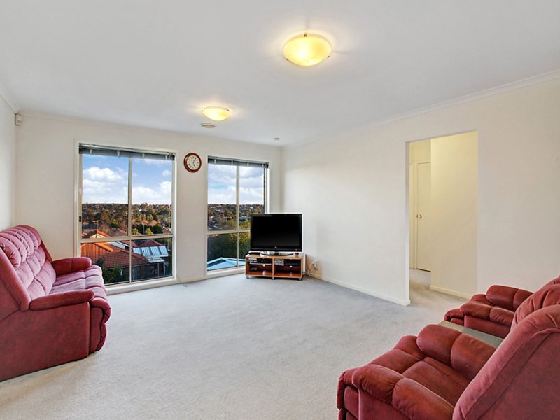 Photo - 19 Bradman Terrace, Epping VIC 3076 - Image 7