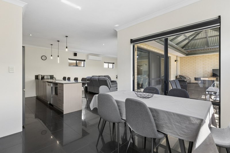 Photo - 19 Bremer Way, South Yunderup WA 6208 - Image 8