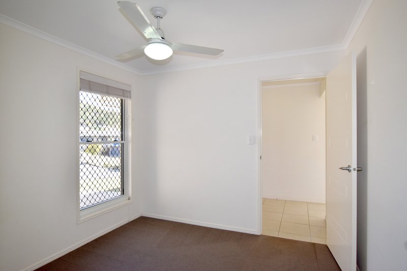 Photo - 19 Briffney Street, Kirkwood QLD 4680 - Image 11