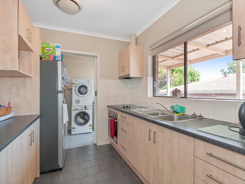 Photo - 1/9 Brigalow Avenue, Kensington Gardens SA 5068 - Image 4