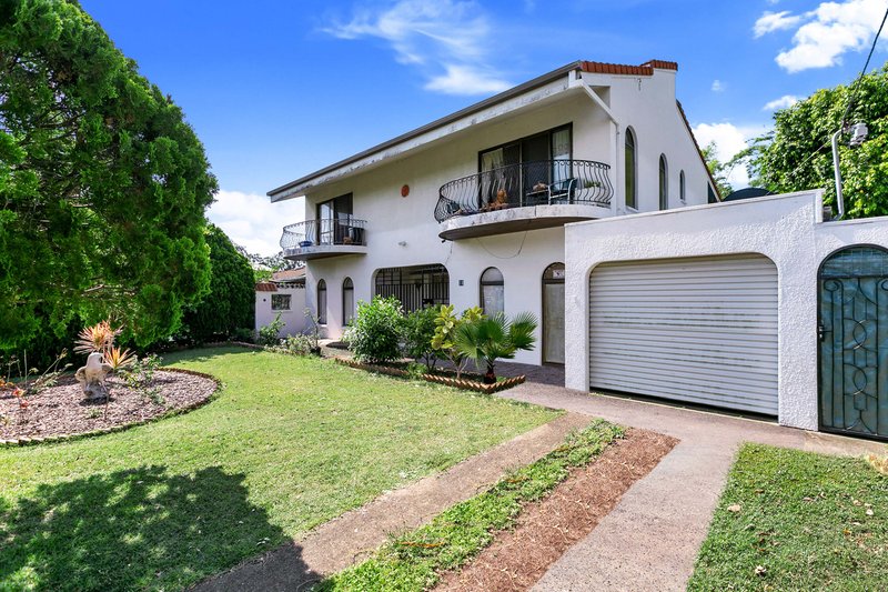 19 Brighton Street, Point Vernon QLD 4655