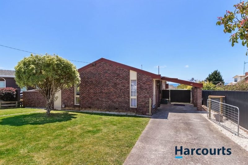 Photo - 19 Brinckman Court, Devonport TAS 7310 - Image 8