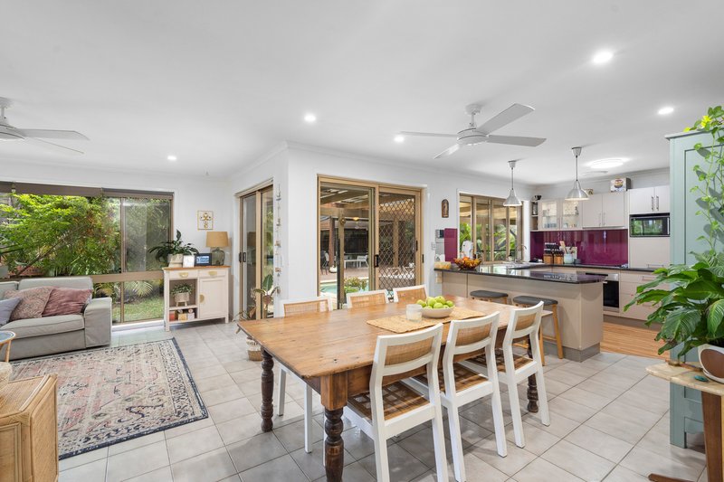 Photo - 19 Bronhill Street, Currumbin Waters QLD 4223 - Image 6