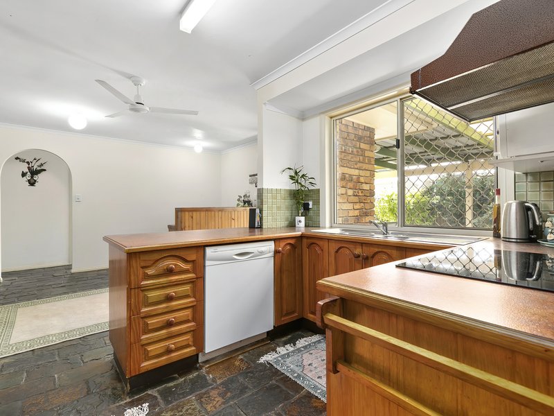 Photo - 19 Brookes Cres , Woorim QLD 4507 - Image 10