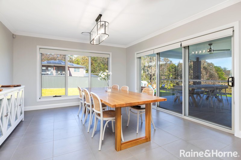 Photo - 19 Brookfield Avenue, Fletcher NSW 2287 - Image 4