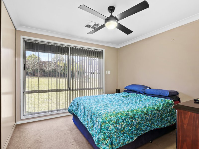 Photo - 19 Broom Place, St Andrews NSW 2566 - Image 6