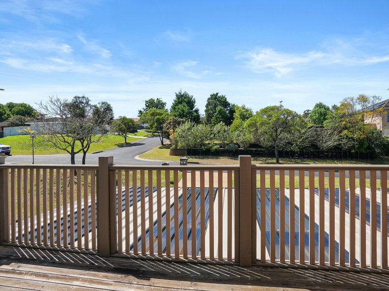 Photo - 19 Broom Place, St Andrews NSW 2566 - Image 13