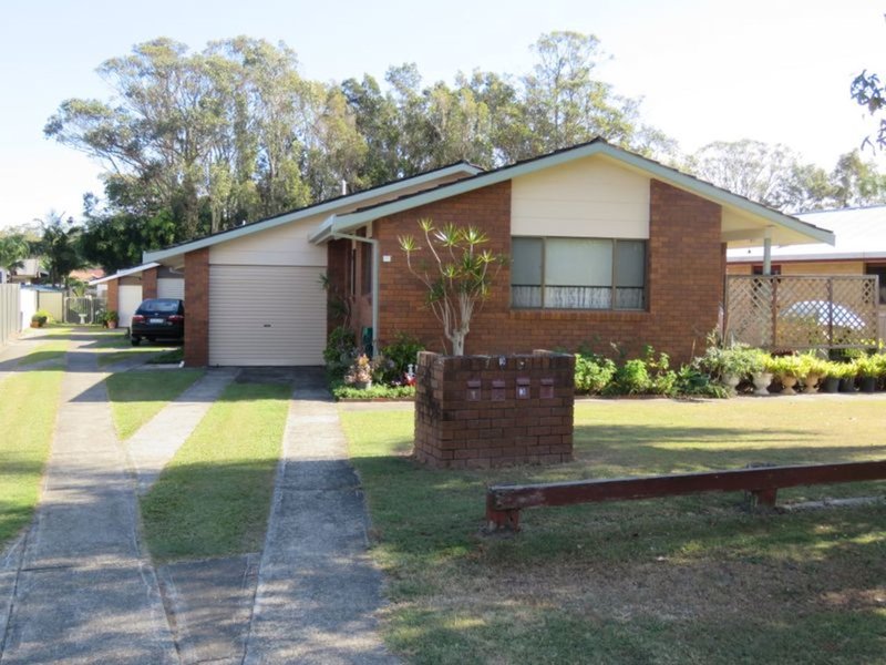 Photo - 1/9 Bruce Fields Street, South West Rocks NSW 2431 - Image 2