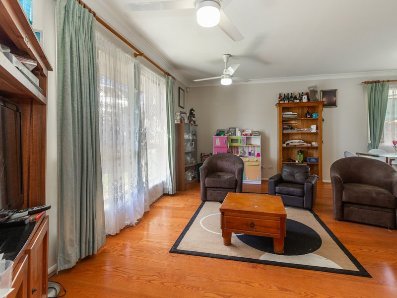 Photo - 19 Brumby Circuit, Sumner QLD 4074 - Image 4