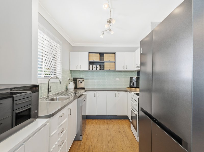 Photo - 19 Brunel Street, Kippa-Ring QLD 4021 - Image 7