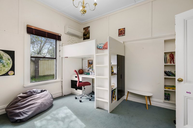 Photo - 19 Buckland Street, Woodend VIC 3442 - Image 10