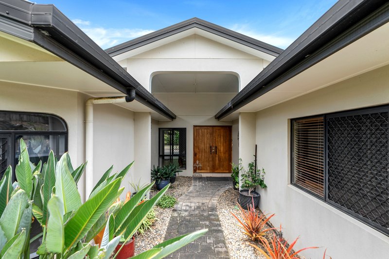 Photo - 19 Bulba Street, Caravonica QLD 4878 - Image 3