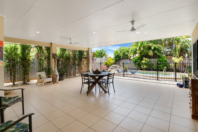 Photo - 19 Bulba Street, Caravonica QLD 4878 - Image 15