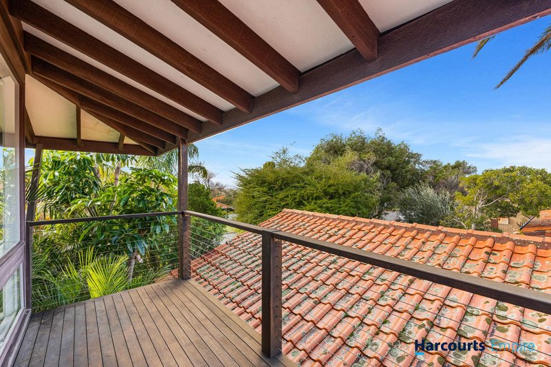 Photo - 19 Buntine Road, Wembley Downs WA 6019 - Image 4