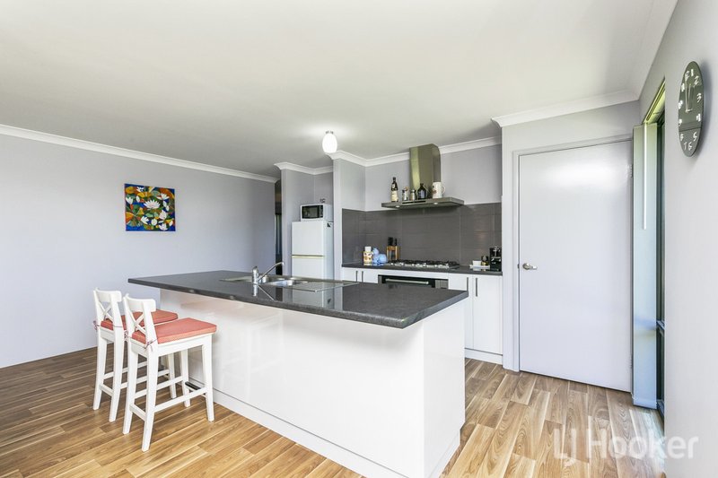 Photo - 19 Burleigh Boulevard, Yanchep WA 6035 - Image 6