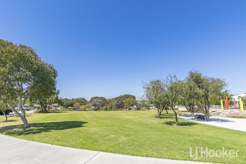 Photo - 19 Burleigh Boulevard, Yanchep WA 6035 - Image 17