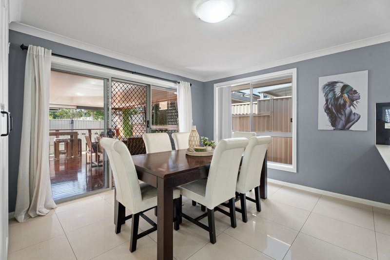 Photo - 19 Burns Close, Rooty Hill NSW 2766 - Image 7