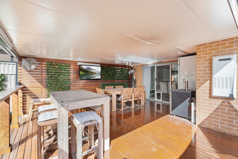 Photo - 19 Burns Close, Rooty Hill NSW 2766 - Image 15