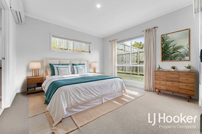 Photo - 19 Buxton Avenue, Yarrabilba QLD 4207 - Image 3