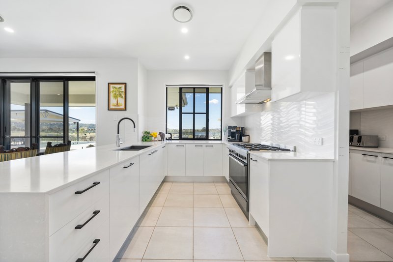 Photo - 19 Caballo Way, Winya QLD 4515 - Image 8