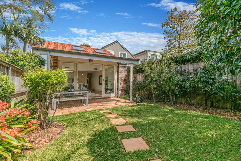 Photo - 19 Cabramatta Road, Mosman NSW 2088 - Image 2