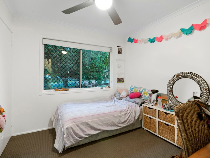 Photo - 19 Cairns Avenue, Palm Beach QLD 4221 - Image 10