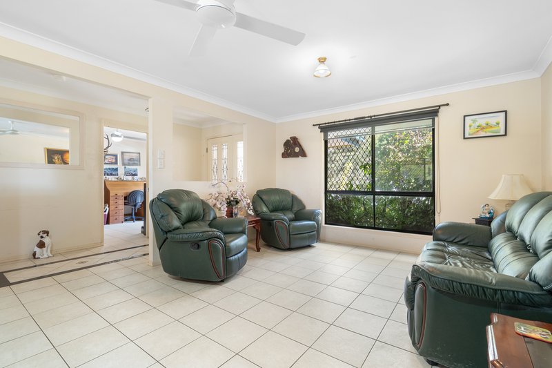 Photo - 19 Caledonian Road, Walloon QLD 4306 - Image 13