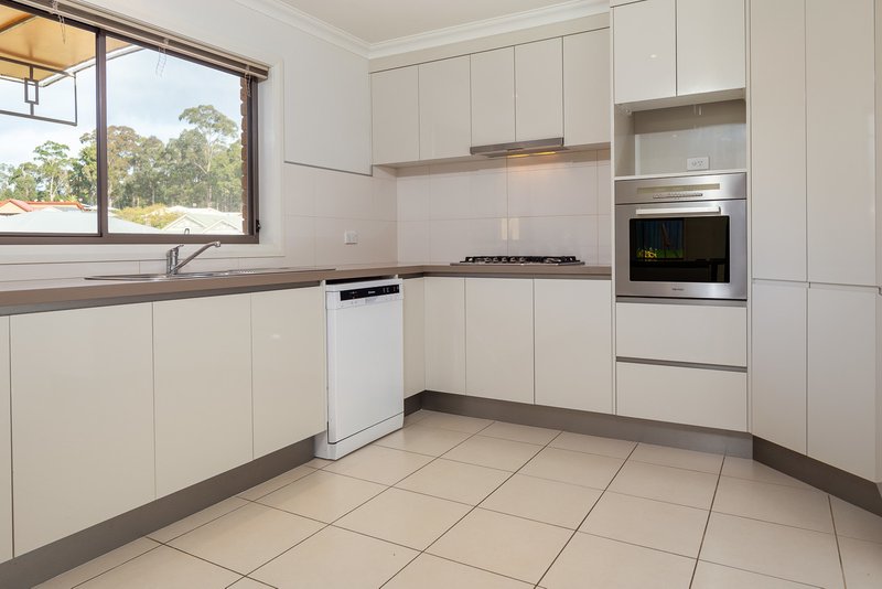 Photo - 19 Canning Crescent, Sunshine Bay NSW 2536 - Image 4