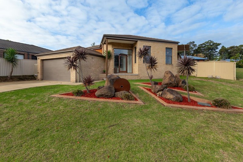 Photo - 19 Canning Crescent, Sunshine Bay NSW 2536 - Image 20