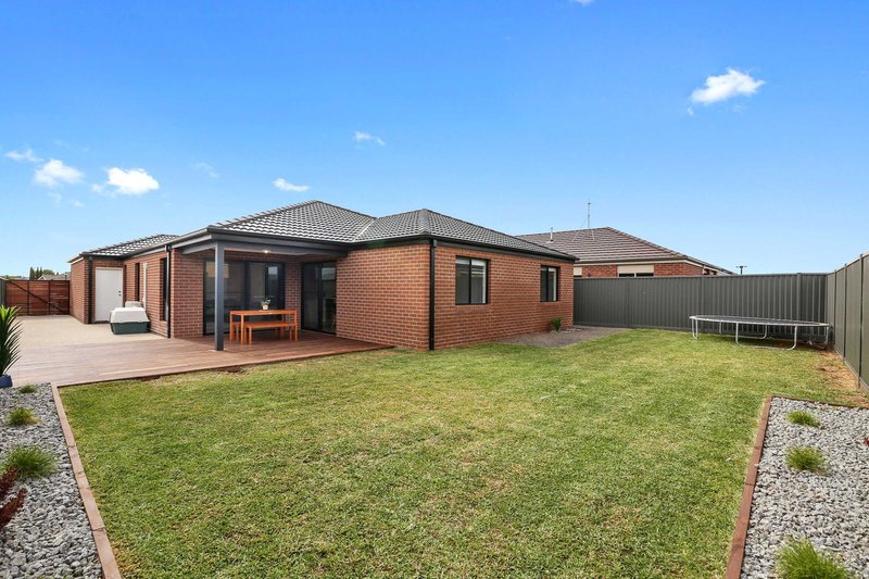 Photo - 19 Canterbury Road West , Lara VIC 3212 - Image 18