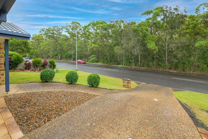 Photo - 19 Captain Cook Close, Arundel QLD 4214 - Image 24