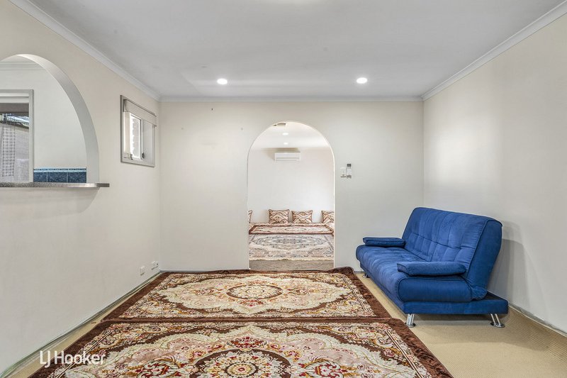 Photo - 19 Carnation Court, Parafield Gardens SA 5107 - Image 6