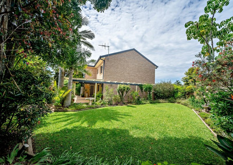 Photo - 19 Carrabeen Drive, Old Bar NSW 2430 - Image 23