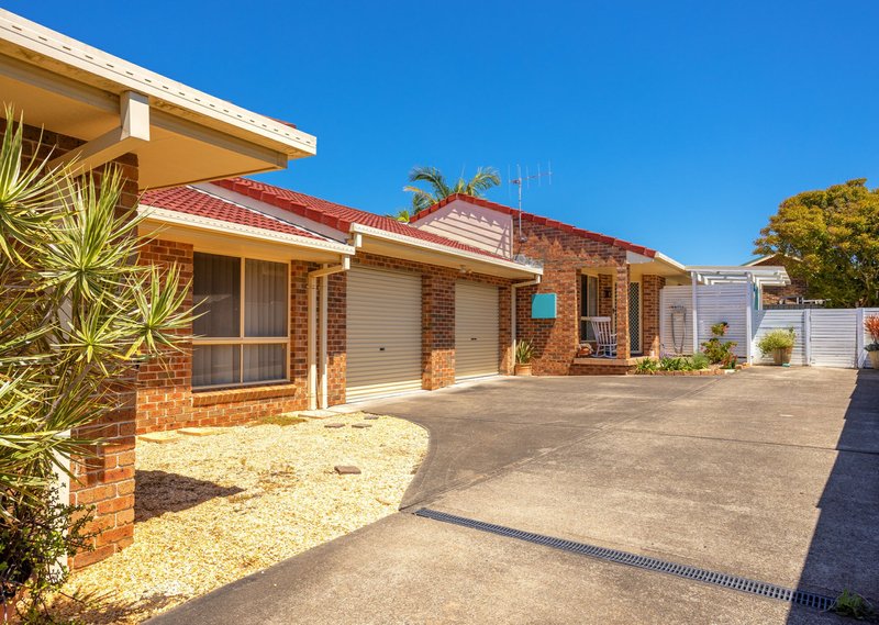 Photo - 1/9 Carrabeen Drive, Old Bar NSW 2430 - Image 15