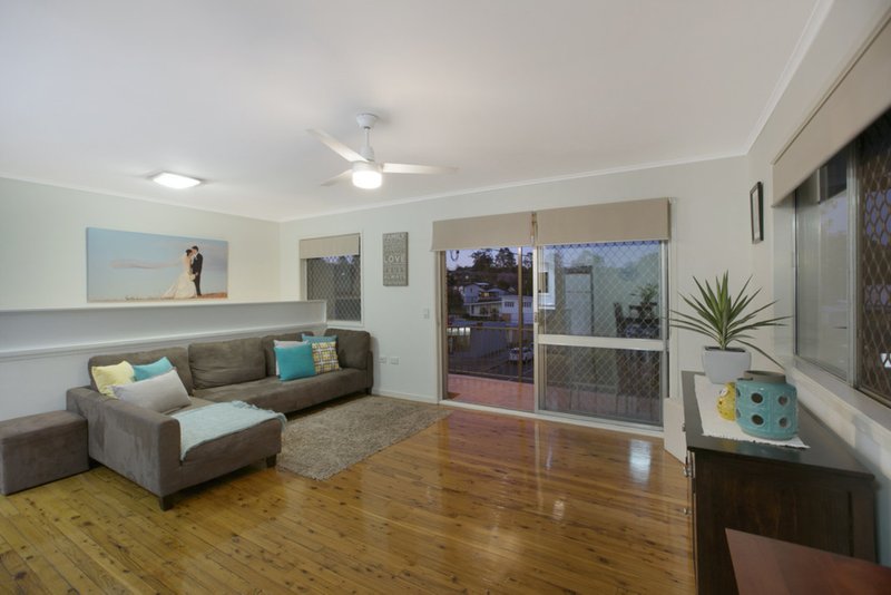 Photo - 19 Carrara Street, Mount Gravatt East QLD 4122 - Image 3