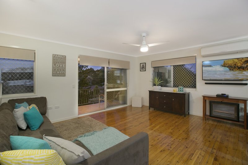 Photo - 19 Carrara Street, Mount Gravatt East QLD 4122 - Image 4