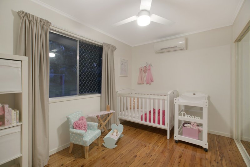 Photo - 19 Carrara Street, Mount Gravatt East QLD 4122 - Image 14