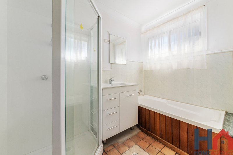 Photo - 19 Cartwright Avenue, Busby NSW 2168 - Image 6