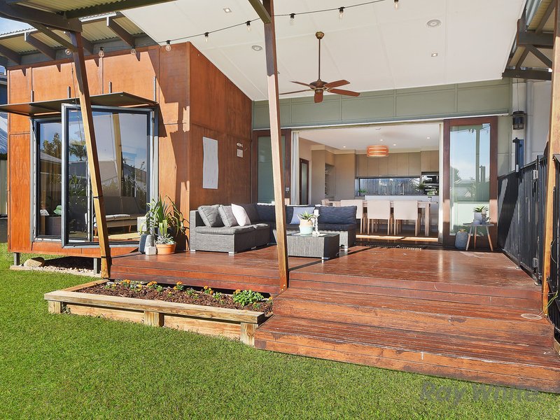 Photo - 19 Cascade Court, Murrumba Downs QLD 4503 - Image 7