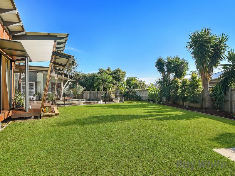 Photo - 19 Cascade Court, Murrumba Downs QLD 4503 - Image 9