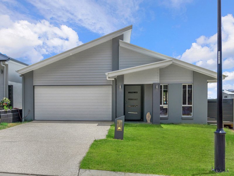 Photo - 19 Cassidy Crescent, Bridgeman Downs QLD 4035 - Image 18