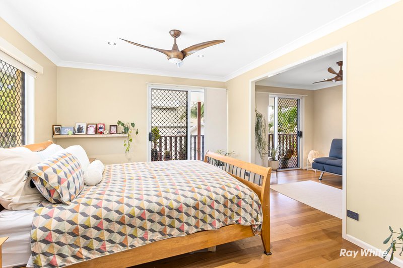 Photo - 19 Cathne Street, Cooee Bay QLD 4703 - Image 13