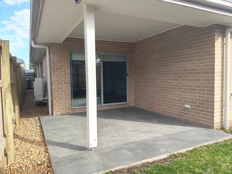 Photo - 19 Caturra Crescent, Ormeau QLD 4208 - Image 8