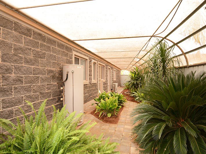 Photo - 19 Cavallo Drive, Mildura VIC 3500 - Image 6