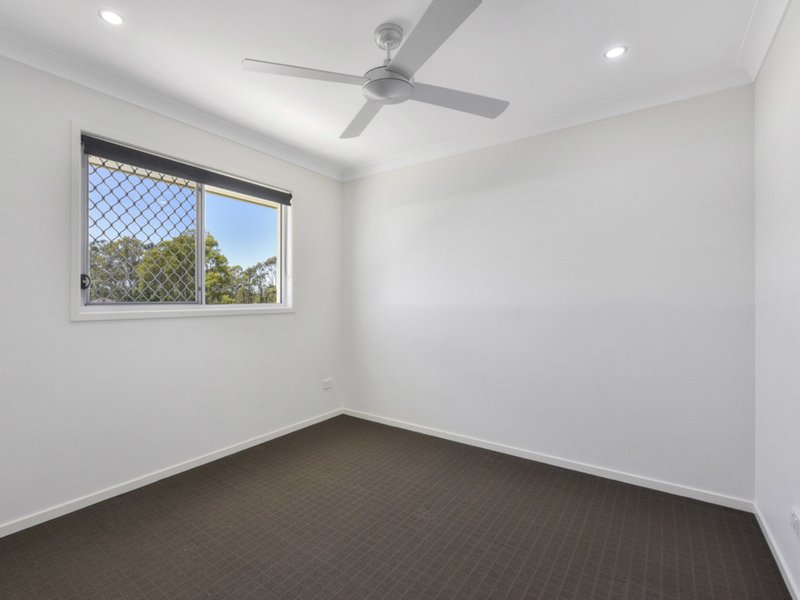 Photo - 19 Celebration Place, Bridgeman Downs QLD 4035 - Image 14