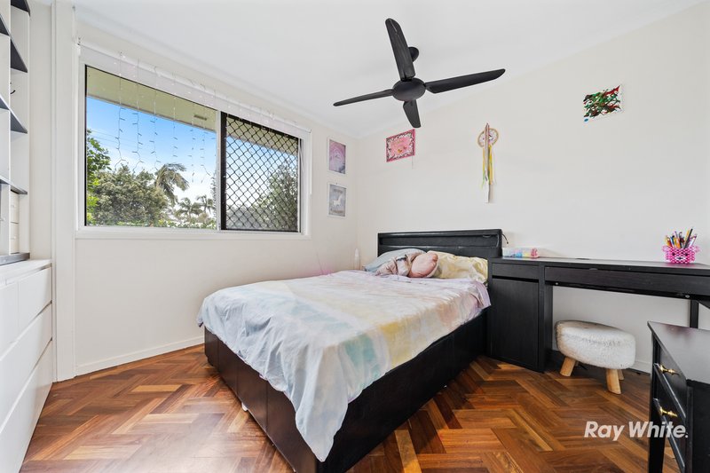 Photo - 19 Celosia Street, Daisy Hill QLD 4127 - Image 13