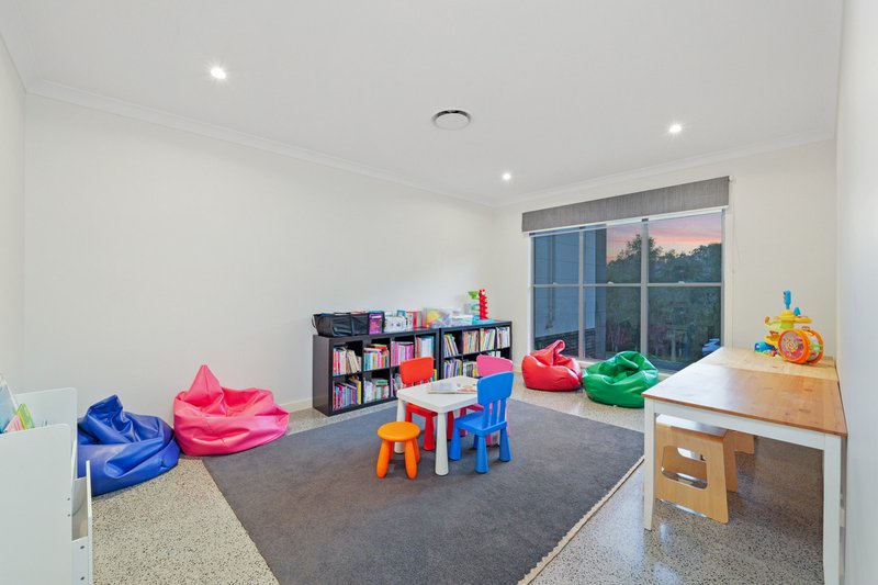 Photo - 19 Central Street, Upper Kedron QLD 4055 - Image 22